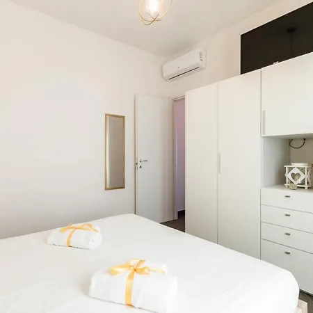 Salento Seaside With Pool Appartamento *